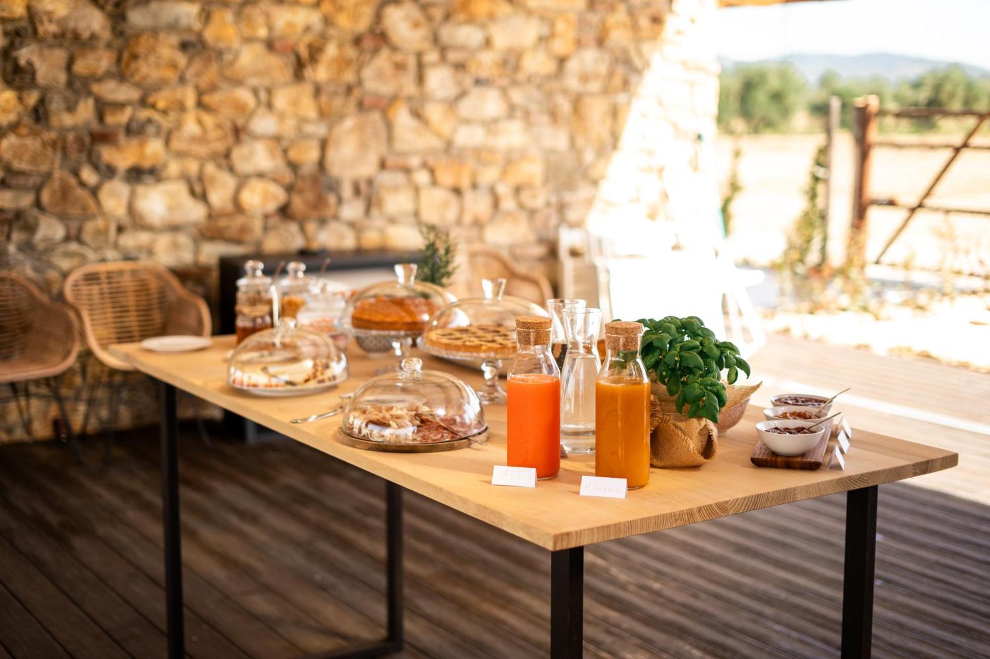 Podere Pietravento Farm stay *