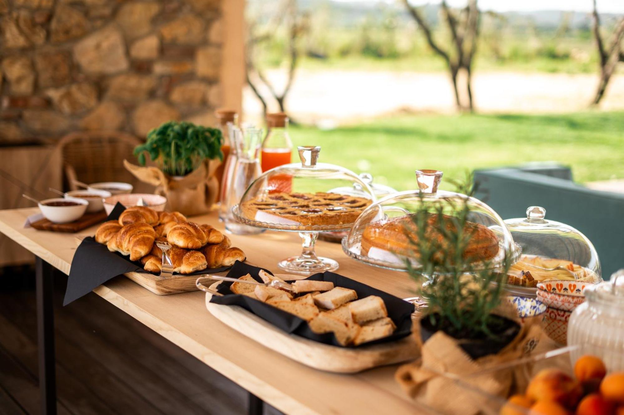Podere Pietravento Farm stay *